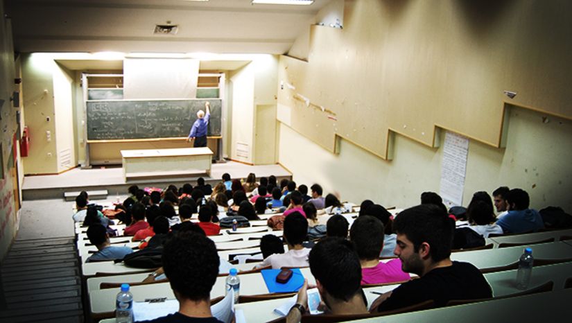 ΚΑΤΑΘΕΣΗ ΔΙΚΑΙΟΛΟΓΗΤΙΚΩΝ ΑΙΤΗΘΕΝΤΩΝ ΜΕΤΕΓΓΡΑΦΗ ΑΚΑΔΗΜΑΪΚΟΥ ΕΤΟΥΣ 2025-2026